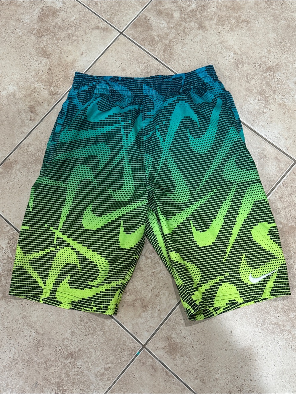 Nike Green and Teal Gradient boys swim trunks Bathing suit L